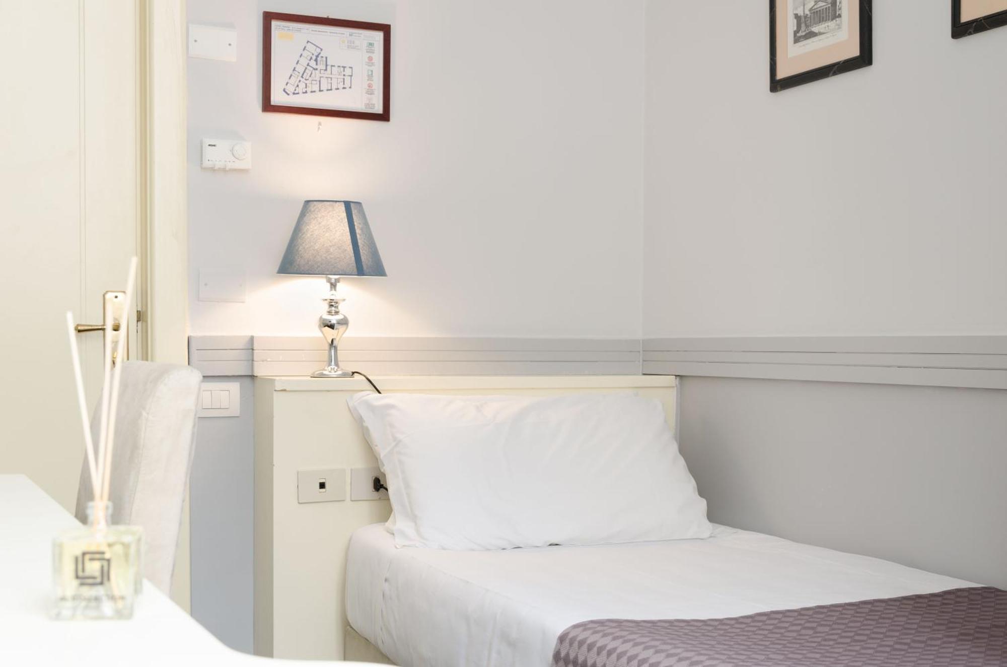 Hotel Traiano Roma Ngoại thất bức ảnh