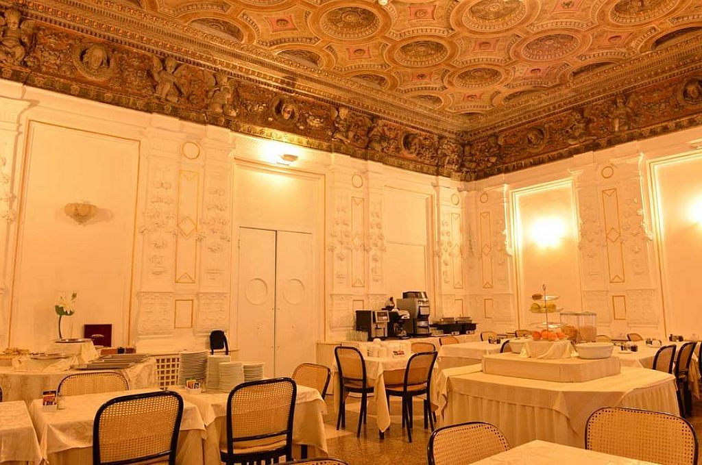 Hotel Traiano Roma Ngoại thất bức ảnh